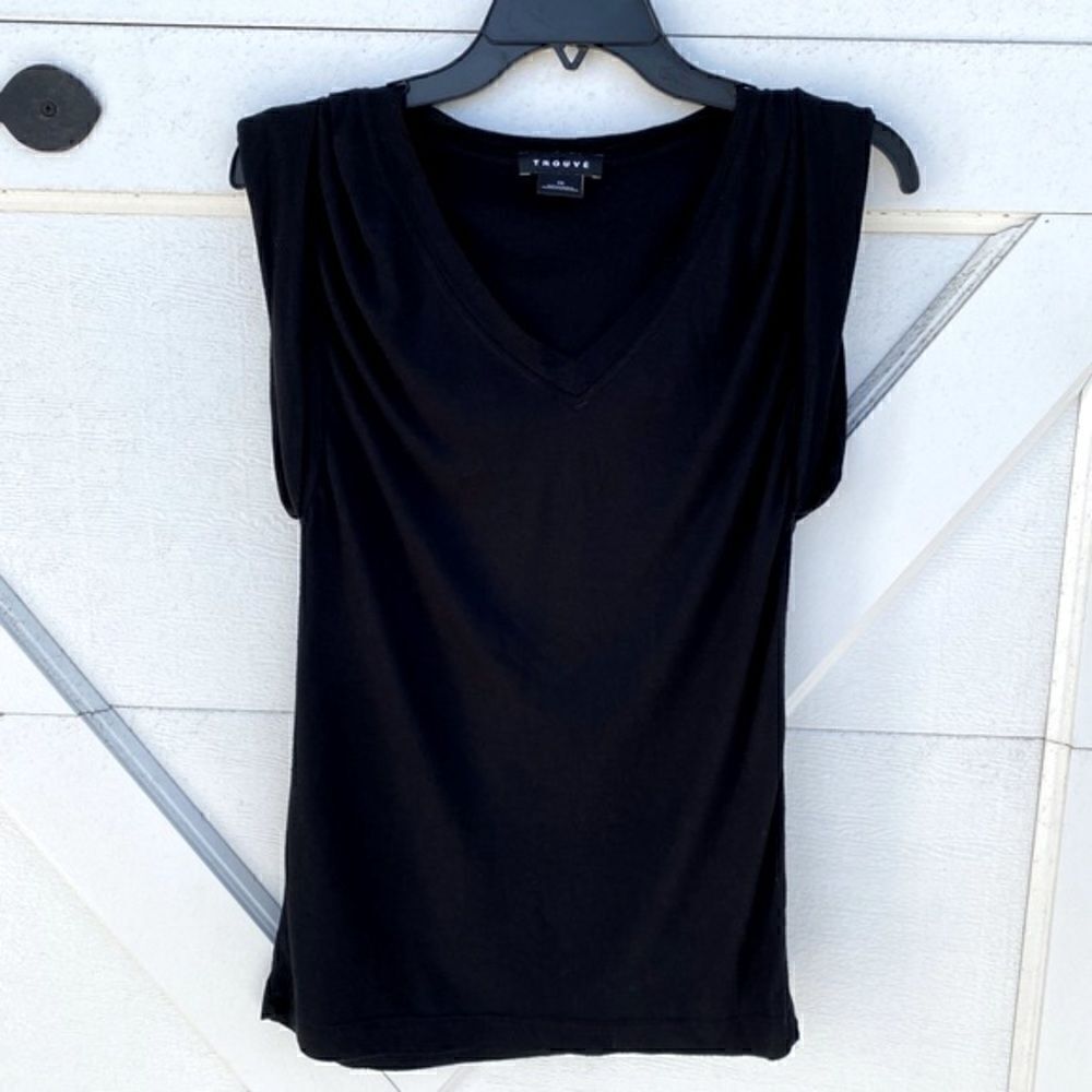 Trouvé Nordstrom Black Modal Tee/Tank. Top Size: XS. Excellent Condition.